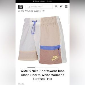 COPY - Nike women sportswear icon clash shorts